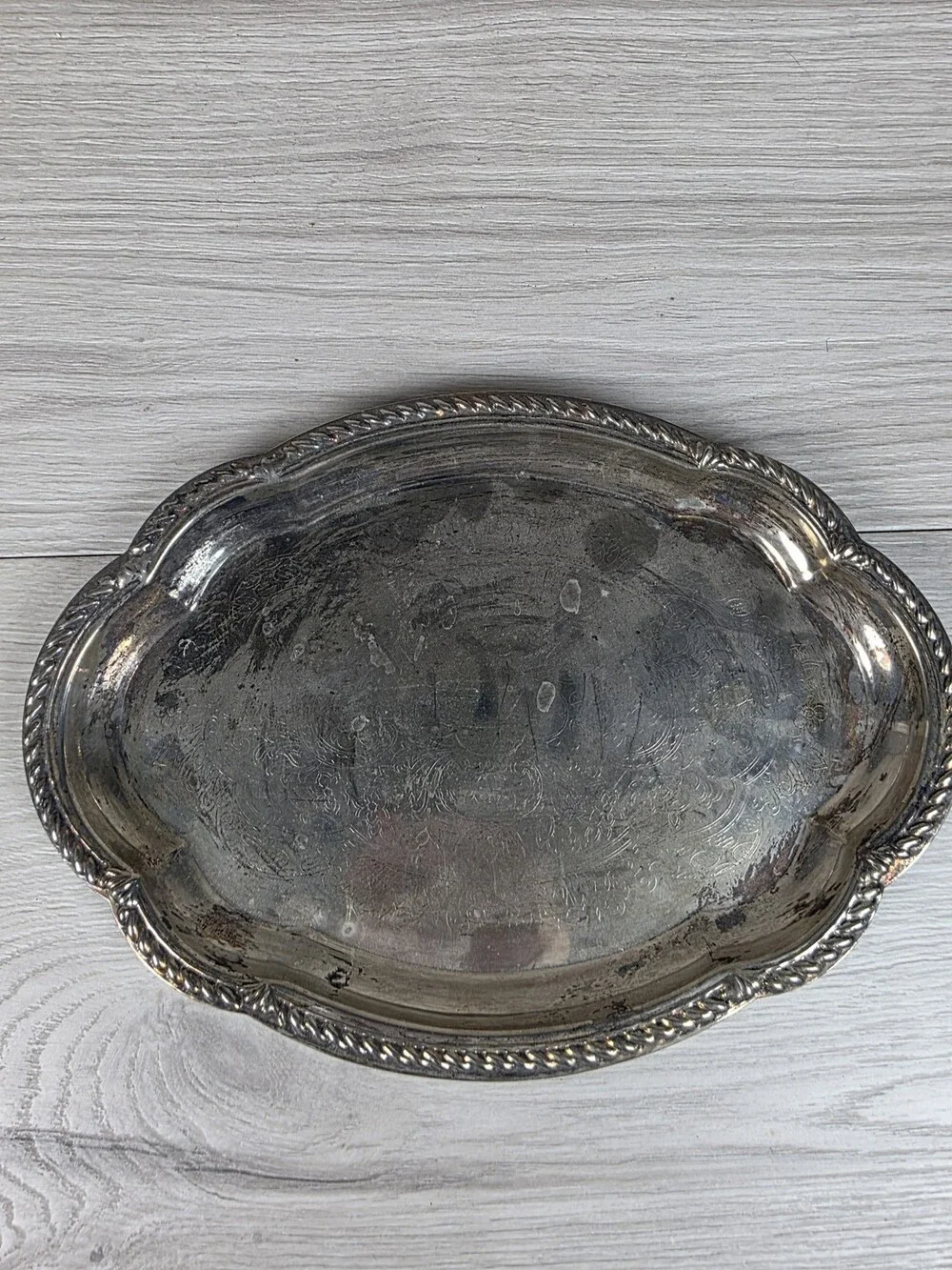 DAVCO SILVER Silverplate Oval Tray w Scalloped Edge and Rope Border SU12
